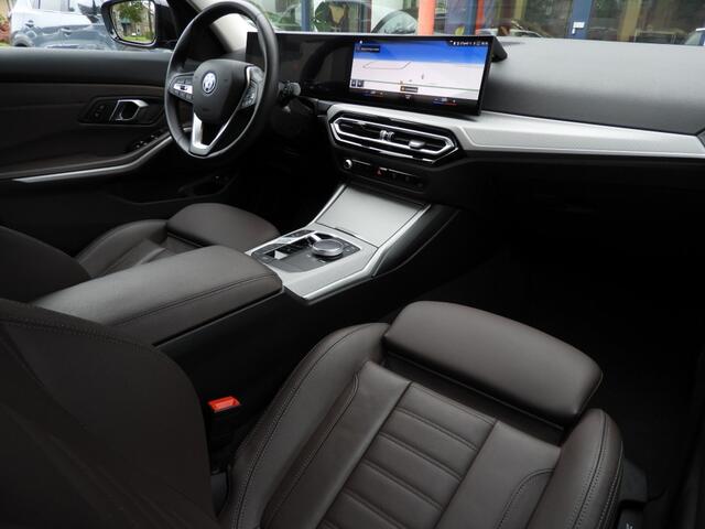 BMW 3-SERIE 320E PLUG-IN HYBRID WIDESCREEN NIEUW MODEL