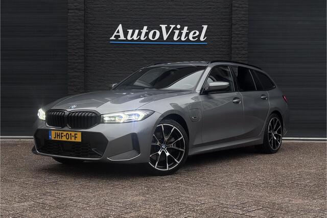 BMW 3-SERIE Touring 330e M-sport LCI Facelift | Camera | Adaptive Cruise | Comfort Access | Fabrieksgarantie