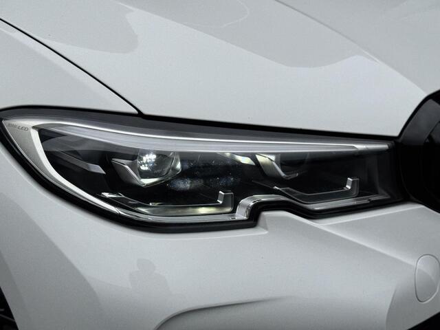 BMW 3-SERIE 320i High Executive