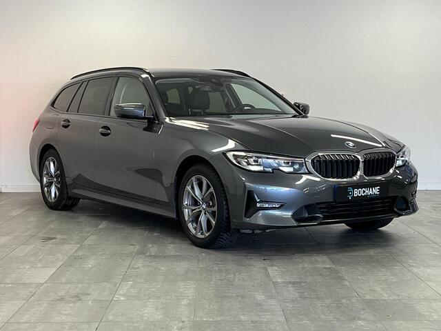 BMW 3-SERIE Touring 320i Sport Line Executive | ORG.NL | LEDER | CARPLAY |