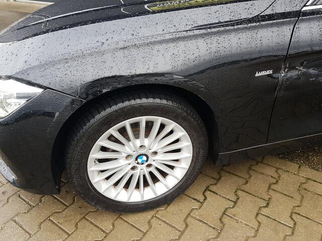 BMW 3-SERIE Touring 318i Centennial High Executive LUXURY