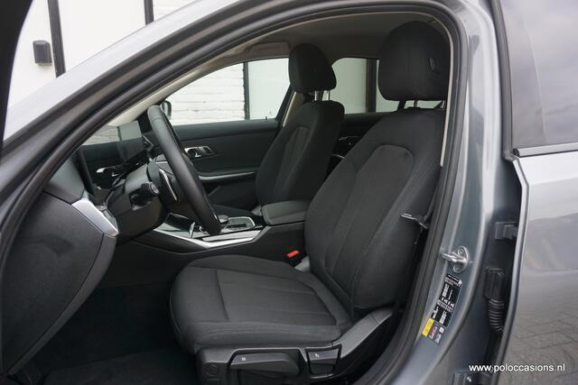 BMW 3-SERIE 320e Facelift | Carplay | Live Cockpit | Widescreen | Dealerauto