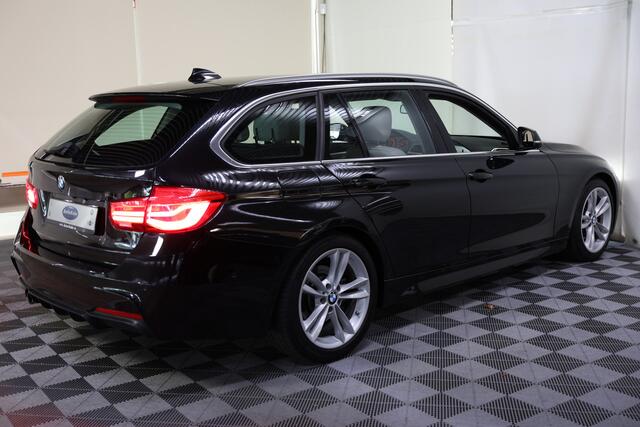 BMW 3-SERIE Touring 330i M-Sport HUD ACC DAB MEMORY LEDER CAMERA '16