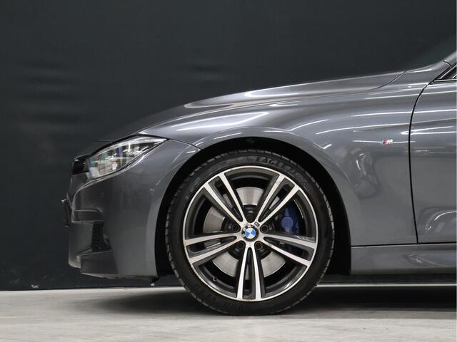 BMW 3-SERIE 330i Centennial Executive M Sport [GROOT NAVIGATIE, TREKHAAK, ALCANTARA SPORTSTOELEN, SPORTSTUUR, PDC V+A, BLUETOOTH, CLIMATE CONTROL, NIEUWSTAAT]
