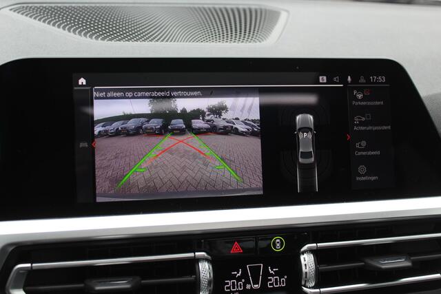 BMW 3-SERIE 320e Business Ed. M Sport / Camera / Leder / Harman Kardon / 19'' / CarPlay / DAB / Cruise Control