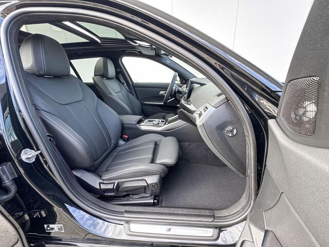 BMW 3-SERIE Touring 330e M-Sport / Apple Carplay / Panoramadak / Driving Assistant