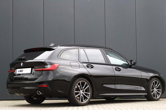 BMW 3-SERIE 318d / 320d Sportstoelen 18inch Carplay Dealer oh. BTW auto