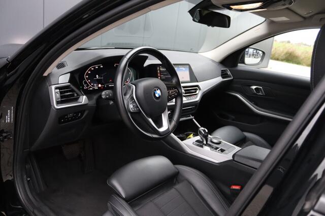 BMW 3-SERIE 318d / 320d Sportstoelen 18inch Carplay Dealer oh. BTW auto