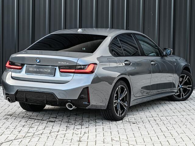 BMW 3-SERIE 330e | M-SPORT | SPORT SEATS | AMBIANCE INTERIEUR | ACTIVE CRUISE | DAB+ | HIFI SOUND | SHADOW-LINE | TREKHAAK | STUURVERWARMING