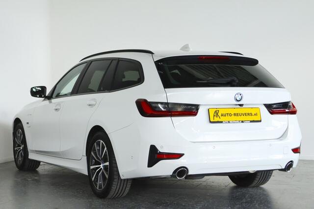 BMW 3-SERIE Touring 320e High Executive / Opendak / Laser LED / ACC / CarPlay / Cam