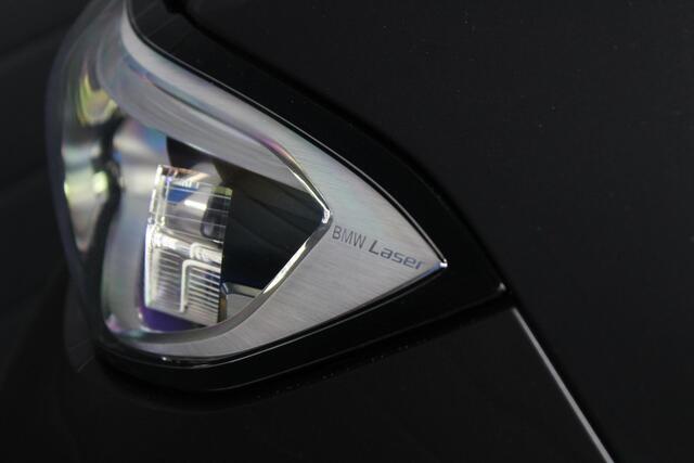 BMW 3-SERIE Touring M340i xDrive M Sport | Pano | M Stoelen | 360 Camera High Executive