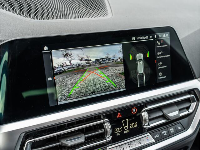 BMW 3-SERIE Touring 330e xDrive High Exe M-Sport PANO SHADOW LINE LASER HUD CAMERA ELEK TREKHAAK LEDER