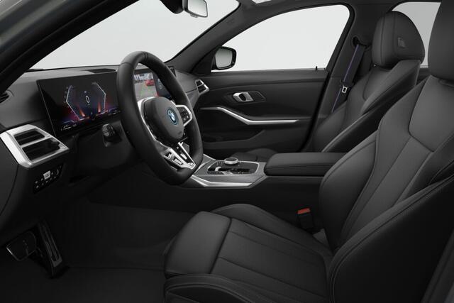 BMW 3-SERIE Sedan 330e | M Sport Pro | Comfort Pack | Elektrisch bediend glazen schuif-/kanteldak | Active Cruise Control