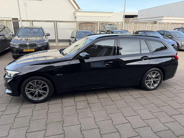 BMW 3-SERIE Touring 320e LCI Widescreen