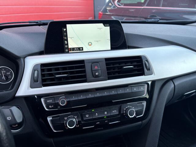 BMW 3-SERIE Touring 316d Executive TREKHAAK / FULL LED / SPORTSTOEL / LEDER / NAVI / AIRCO / PDC / BLUETOOTH / CRUISE