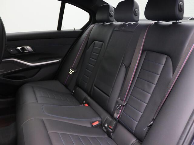 BMW 3-SERIE Sedan M340i xDrive M Sportpakket Pro | Travel Pack | Innovation Pack | Comfort Pack | Entertainment Pack | Stuurwielrand Verwarmd | Schuifdak | Elektrisch Verstelbare M Sportstoelen | Driving Assistant Professional | Harman Kardon | 19''