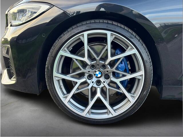 BMW 3-SERIE Touring M340i xDrive High Executive Edition Panodak LaserLed ACC Keyless