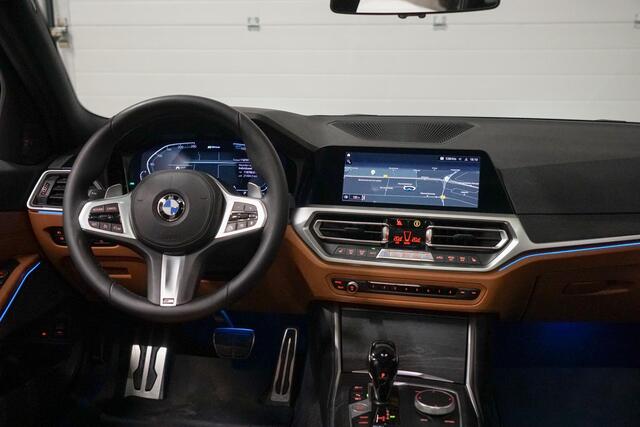 BMW 3-SERIE Touring 330e M-Sport | Panoramadak | Harman Kardon | Head Up | 20" | Elektr. Trekhaak