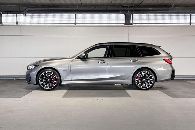 BMW 3-SERIE Touring 330e xDrive