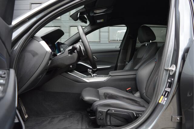 BMW 3-SERIE Touring 330e High Executive | M-PAKKET | HUD | KEYLESS | LASER |