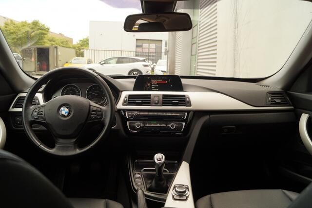 BMW 3-SERIE GT 320d 190pk Executive -LEER-NAVI-LED-ECC-PDC-