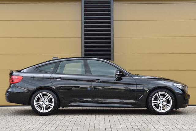 BMW 3-SERIE GT Gran Turismo 320i High Executive * M Sportpakket * Navigatie Professional * LED * Lichtpakket * Dealer onderhouden *