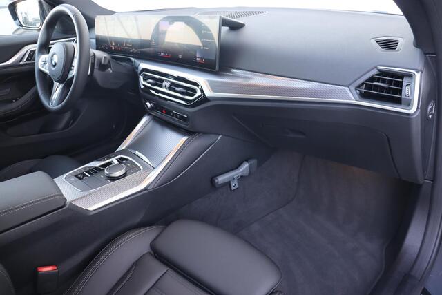 BMW 4-SERIE Gran Coupé 420i High Executive/ M Sportpakket Pro/ Business Edition Plus/ Safety Pack/ Active Guard Plus/ Active Cruise Control