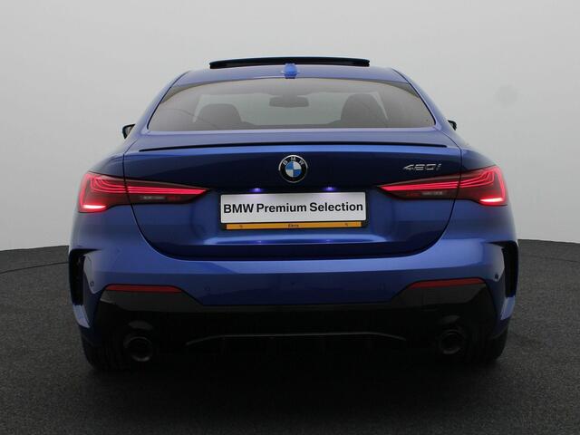 BMW 4-SERIE Coupé 420i | M Sportpakket Pro | Innovation Pack | Comfort Pack | Schuifdak | Comfort Access | Driving Assistant Professional | DAB | HiFi| 19''
