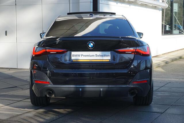 BMW 4-SERIE Gran Coupé 420i M Sportpakket Pro | High Executive | Safety Pack | Elektrisch bediend glazen schuif-/kanteldak | BMW Laserlight