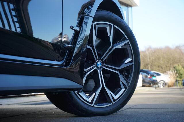 BMW 4-SERIE Gran Coupé 420i M Sportpakket Pro | High Executive | Safety Pack | Elektrisch bediend glazen schuif-/kanteldak | BMW Laserlight