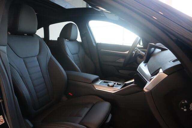 BMW 4-SERIE Gran Coupe 420i | High Executive | M Sportpakket | Safety Pack |