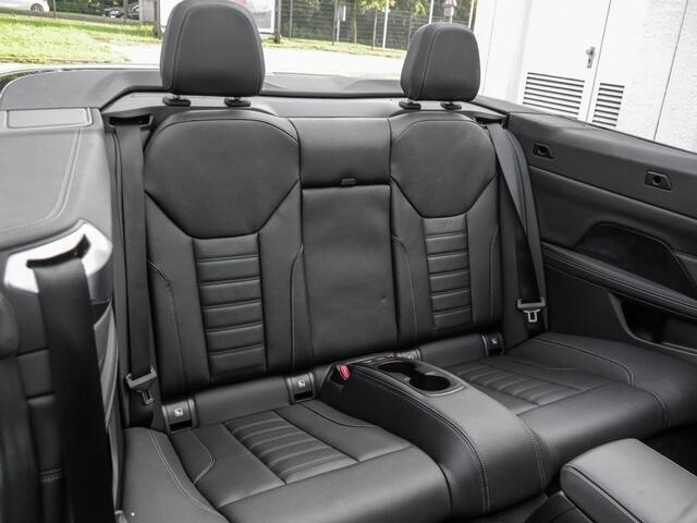 BMW 4-SERIE Cabrio 430i M-Sport ACC HEAD-UP LIVE COCKPIT SPORTSTOELEN STOELVERWARMING STUURVERWARMING