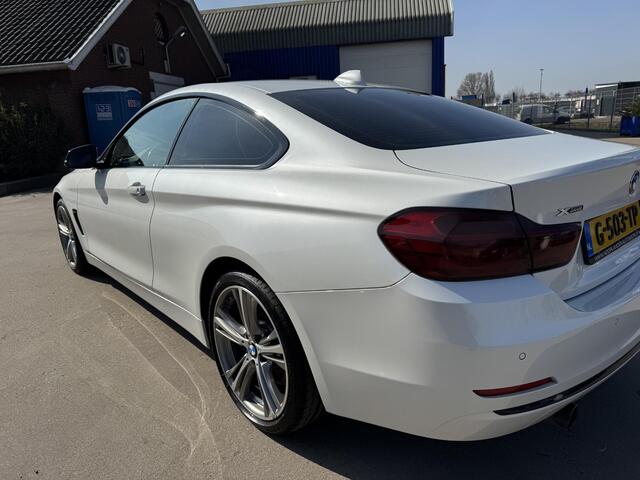 BMW 4-SERIE Coupé 440i xDrive High Executive