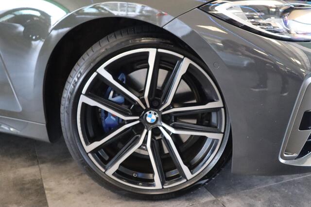 BMW 4-SERIE Cabrio M440i xDrive High Executive 374 PK Navigatie 360Camera Volleder Apple carplay 19LMV Head up