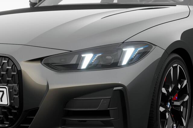 BMW 4-SERIE Coupé 420i | M Sport Pro | Elektrisch bediend Schuif-/kanteldak | Extra getint glas