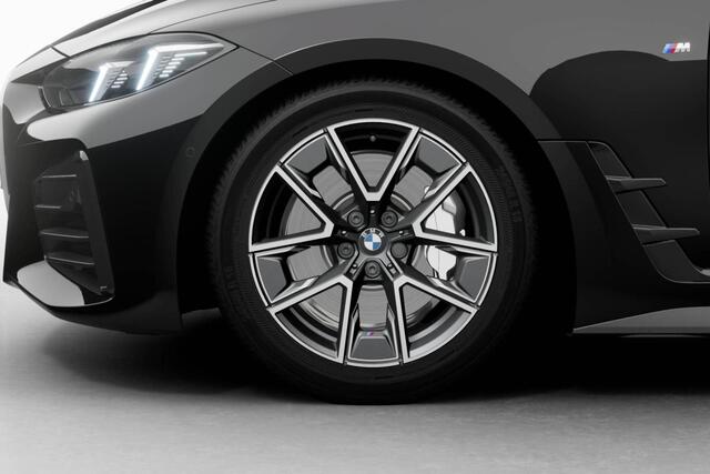 BMW 4-SERIE Gran Coupé 420i | M Sport | Elektrisch glazen schuif-/kanteldak