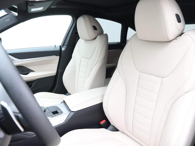 BMW 4-SERIE M440i xDrive Gran Coupé | Laserlight | 20inch |