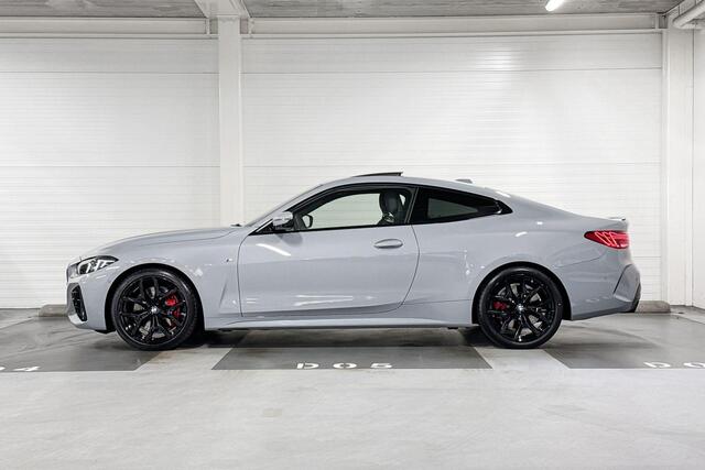 BMW 4-SERIE Coupé 420i | M-Sport Pro | Innovation Pack | Comfort Pack | Driving Assistant | Harman/Kardon | Schuif-/kanteldak | Comfort Access