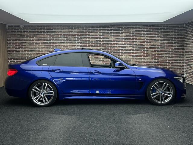 BMW 4-SERIE Gran Coupé 430i High Executive M Sport Dak Head Blauw Facelift Camera