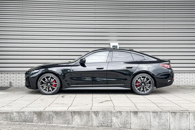 BMW 4-SERIE Gran Coupé 420i M Sportpakket Pro / Comfort Pack / Schuif-/kanteldak