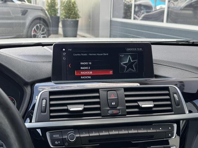 BMW 4-SERIE Gran Coupé 440i xDrive High Executive 326 PK | Leder | Led | 19 Inch | Head up display