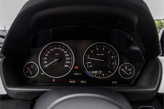 BMW 4-SERIE Gran Coupé 420i M-Pakket | NL Auto | LED | 19 Inch |