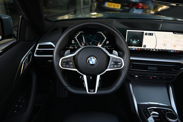 BMW 4-SERIE Cabrio 430i xDrive M Sport Automaat / Achteruitrijcamera / Comfort Access / Adaptieve LED / M Sport onderstel / Stoelverwarming / Widescreen Display