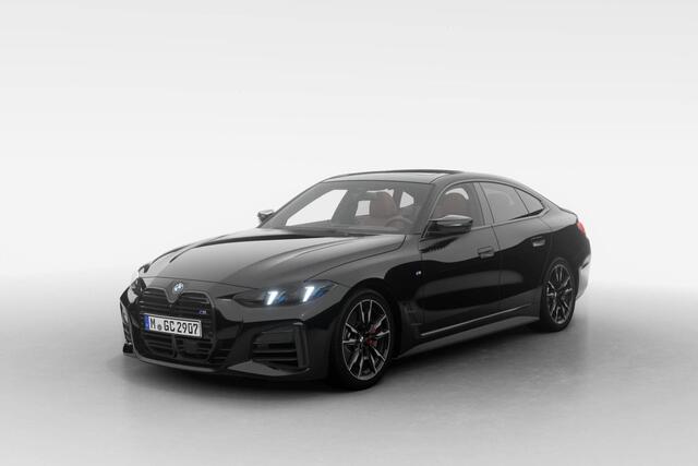 BMW 4-SERIE Gran Coupé M440i xDrive | Innovation Pack | Comfort Pack | Active Cruise Control