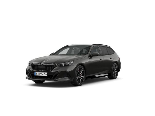 BMW 5-SERIE Touring 520i | M Sportpakket Pro | Equipment Pack Pro | Travel Pack