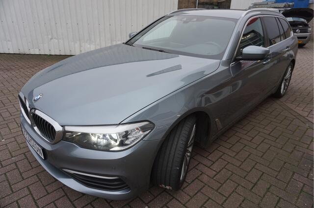 BMW 5-SERIE Touring 530I High Executive Automaat