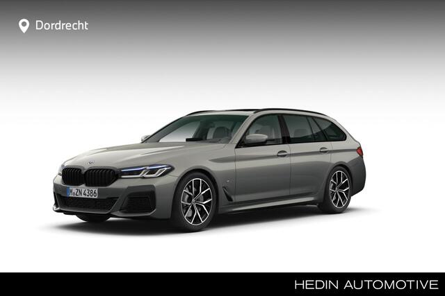 BMW 5-SERIE Touring 520i M-Sport | 19" | Camera | Panoramadak | Trekhaak | Laser | Head-Up