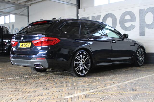 BMW 5-SERIE Touring 530i High Executive M-sport | Incl. 12 maanden garantie | 100% onderhouden | Memory-seats | Parkeercamera | Standkachel | Head-up display | Elektrisch uitklapbare trekhaak | Stoelverwarming | Climate control |