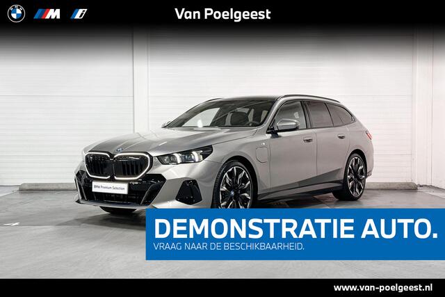 BMW 5-SERIE Touring 530e | M-Sport Pro | Travel Pack | Innovation Pack | Comfort Pack | Driving Assistant Professional | Bowers&Wilkins | Panoramadak | Comfort Access | Trekhaak