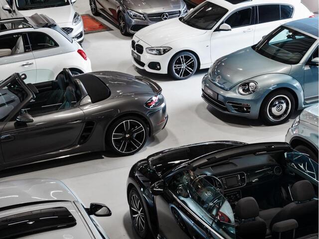 BMW 5-SERIE 520e M-Sport | Schuifdak | Comfortleder + Massage | Driving Ass. Pro | Laser | Live Cockpit Pro